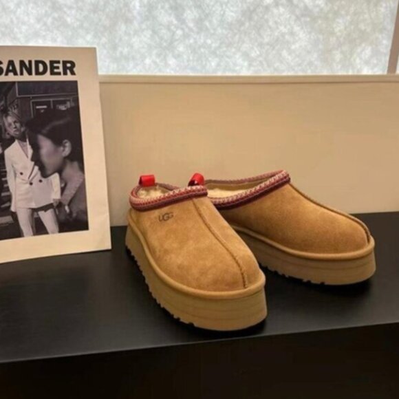 UGG Tazz Chestnut Platform Mule Clog Slipper - Picture 2 of 7